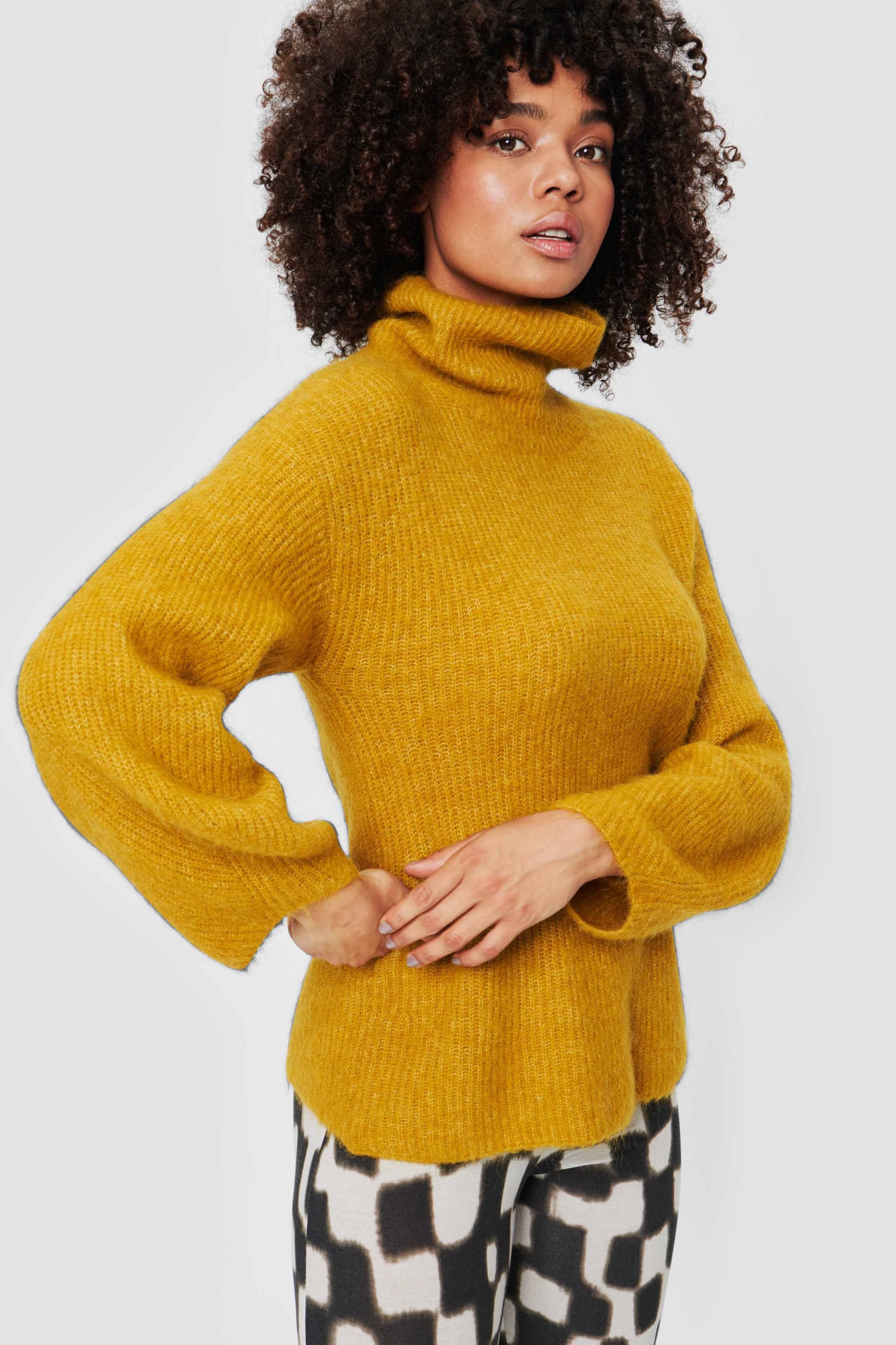Dandelion knit bluse