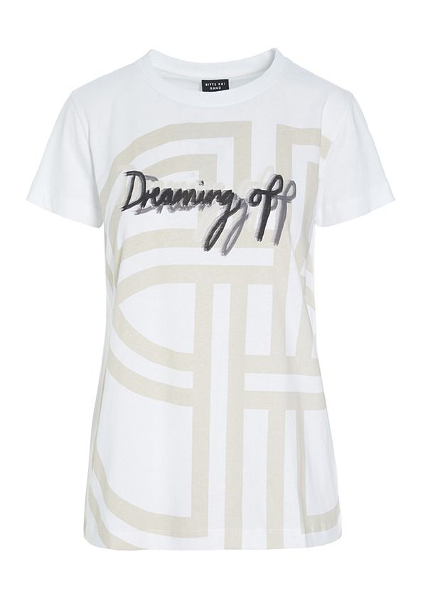 Dreaming off t-shirt