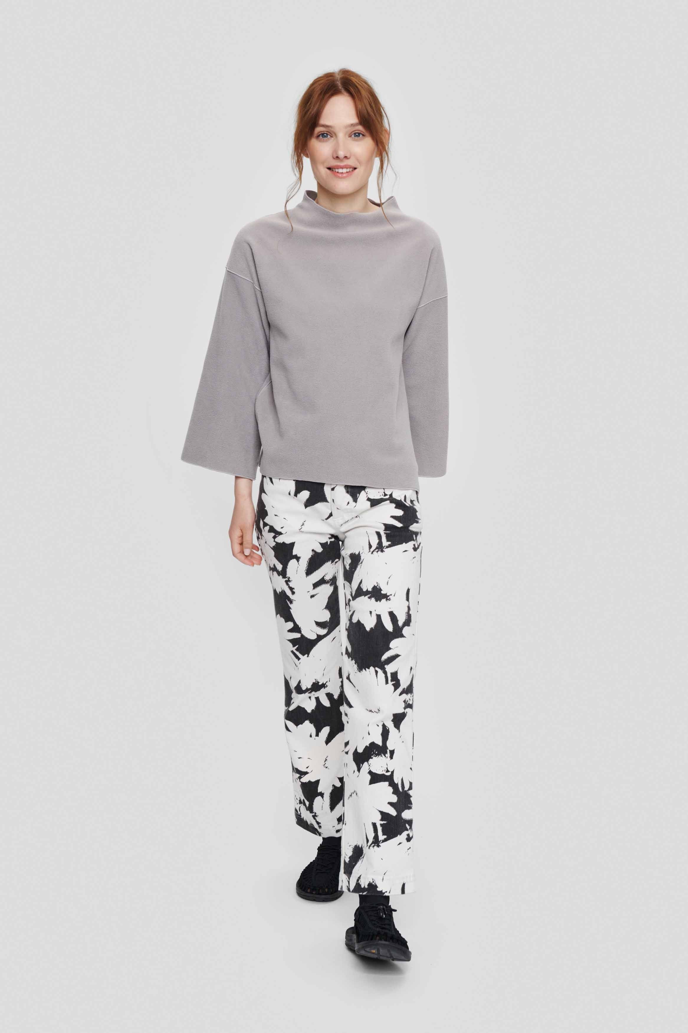 Nestle fleece blouse