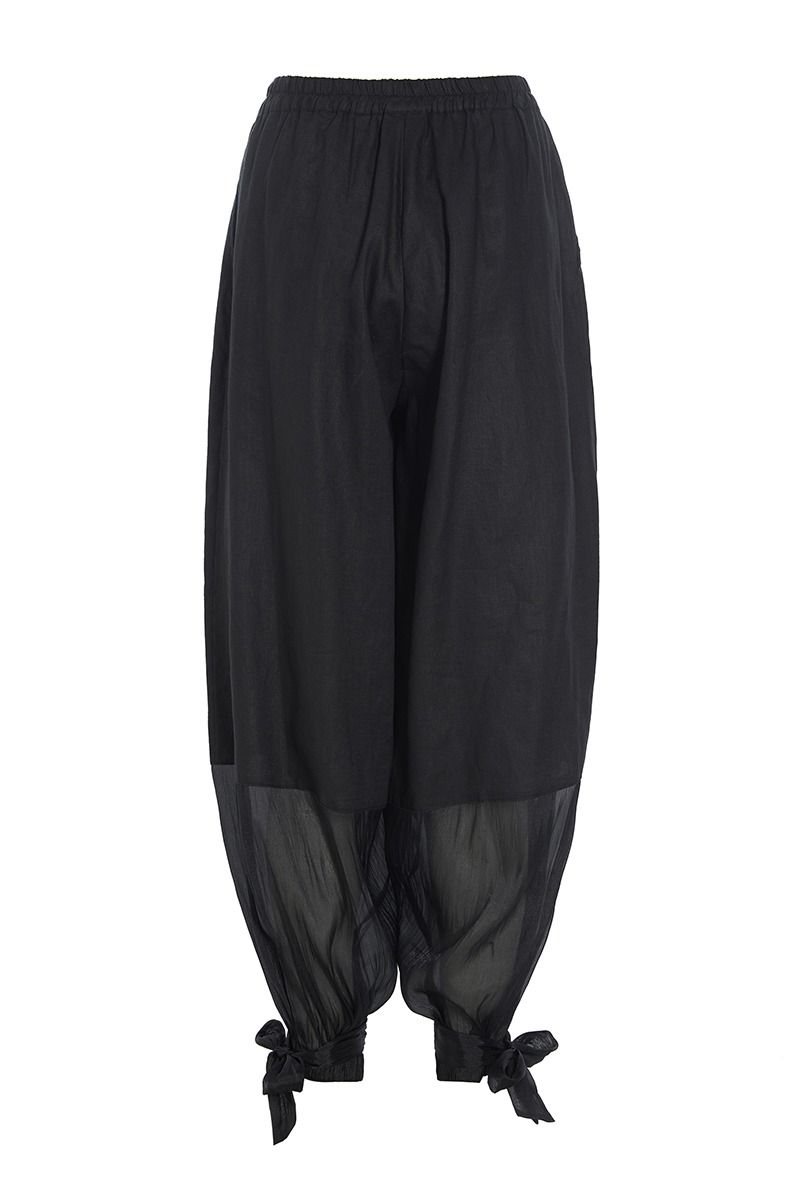 Airy linen trousers with tie-strings