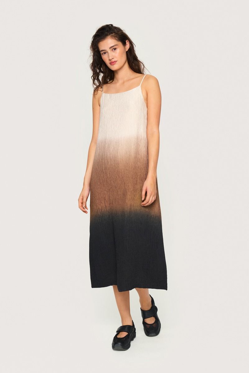 Summer dip dye strap klänning