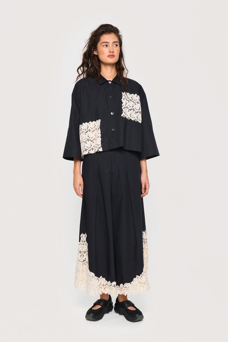 Paper poplin trousers