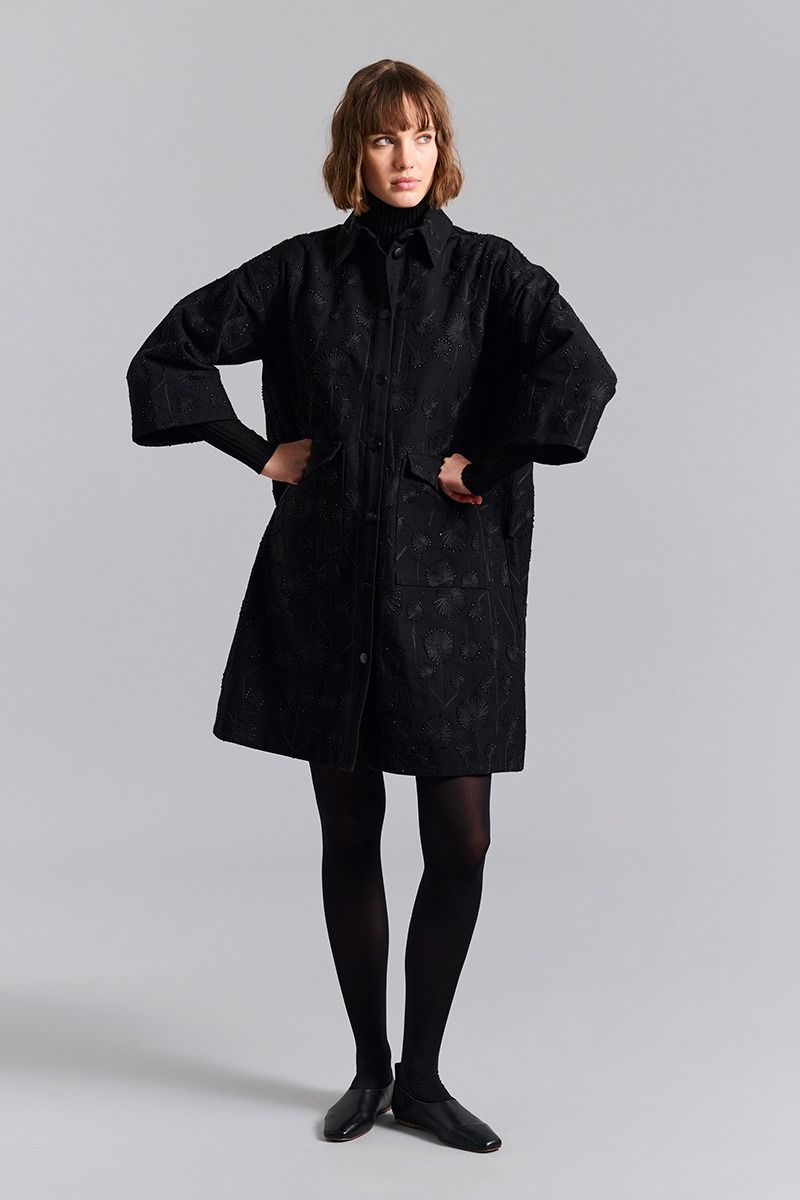Dark daisy coat dress