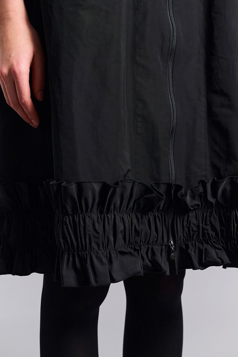 Fukkura poplin blixtlåsklänning