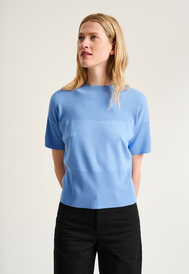 Akiko short sleeve blouse