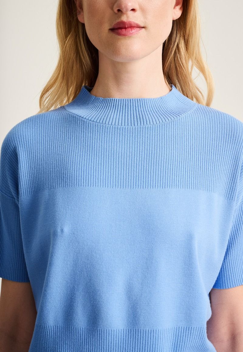 Akiko short sleeve blouse