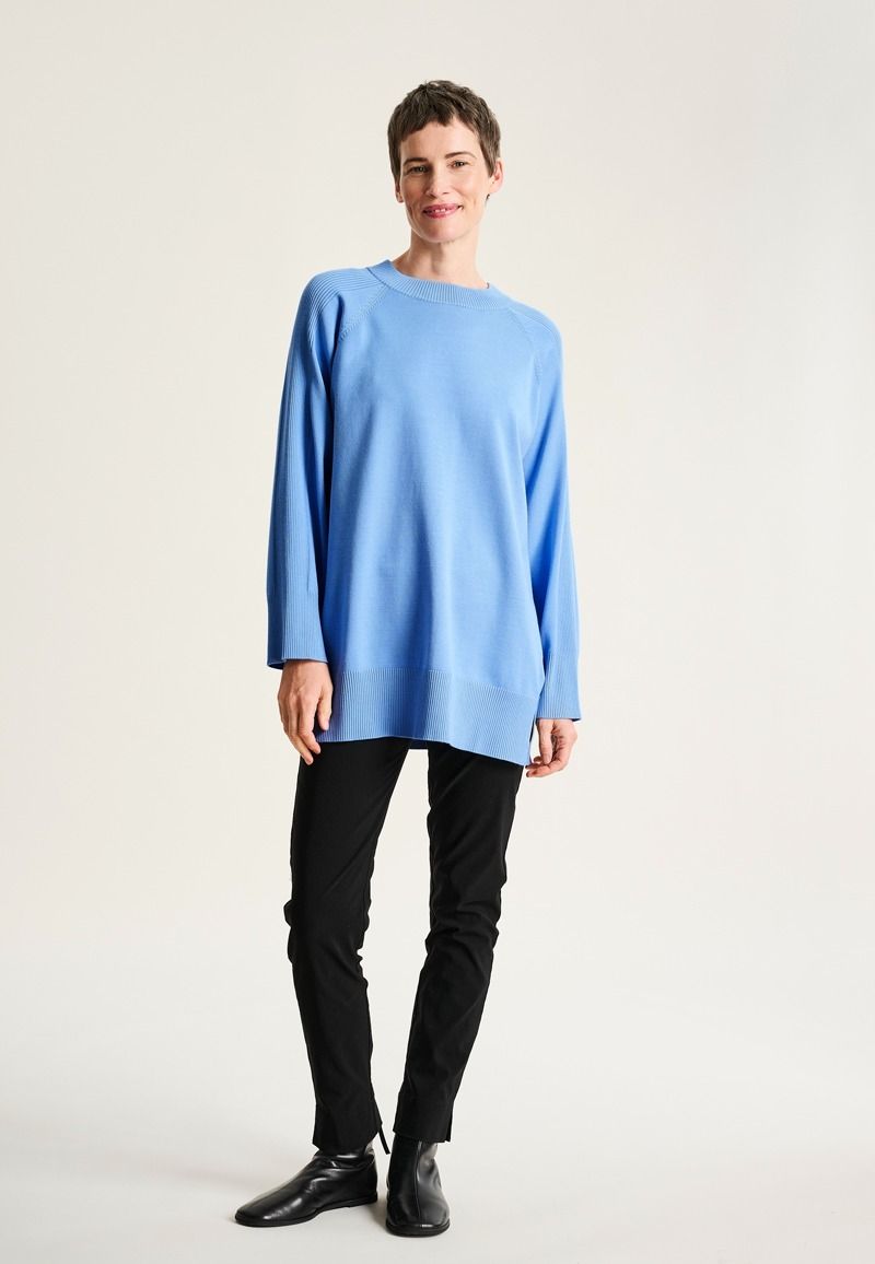 Akiko raglan blouse