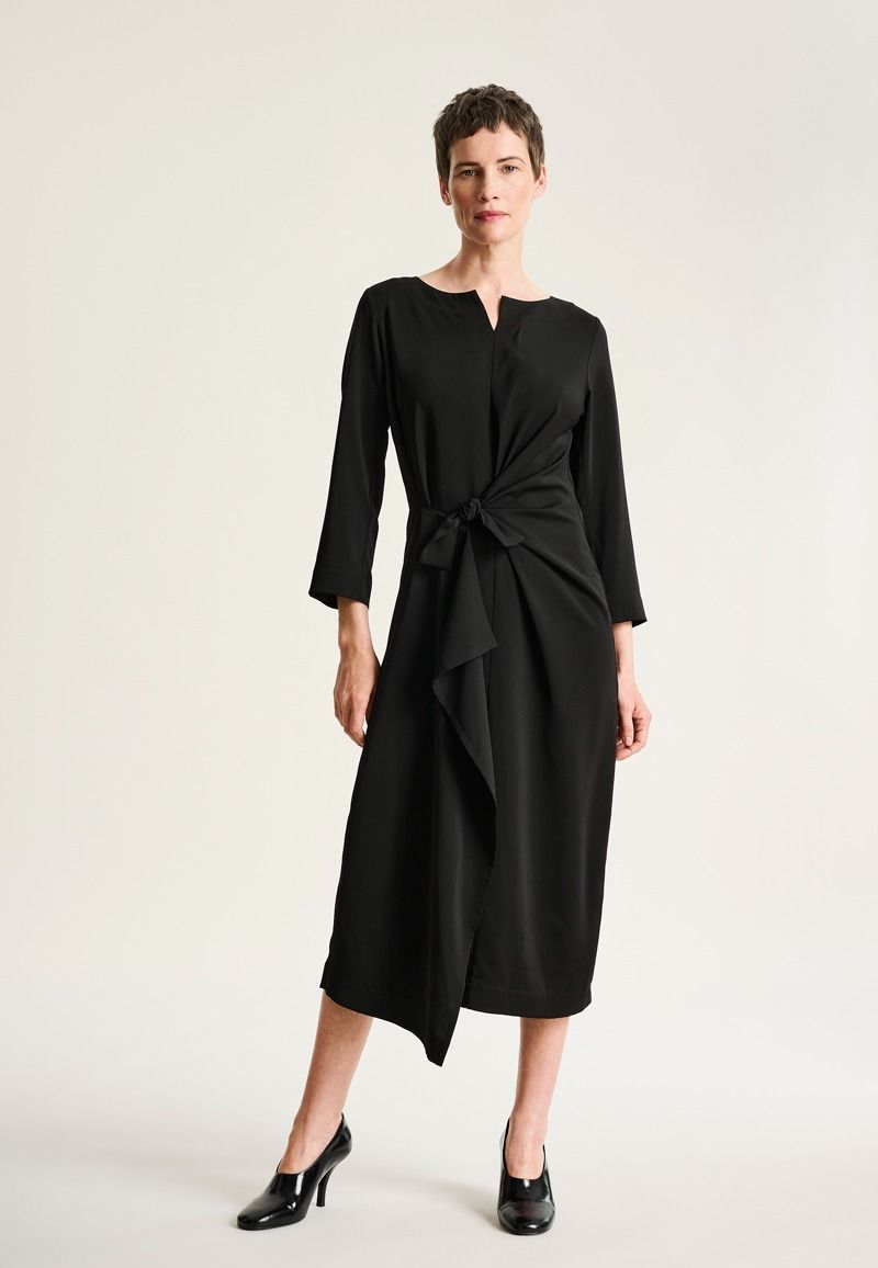 Yume dress with knot