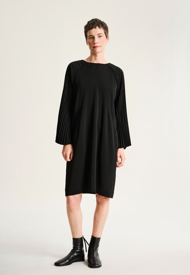 Yume dress with plisse detail