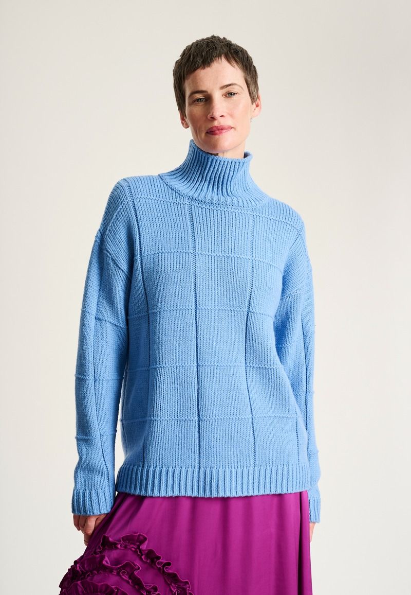 Nitto turtleneck blouse