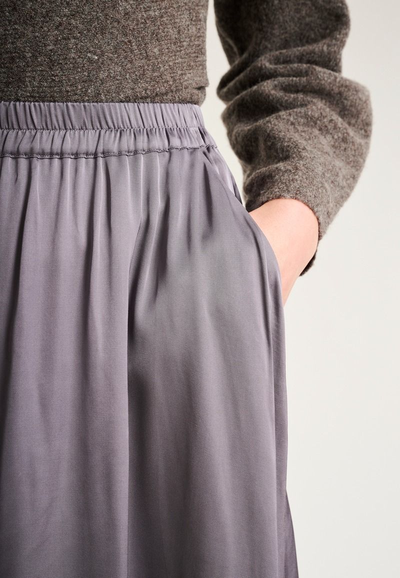 Kuhaku skirt