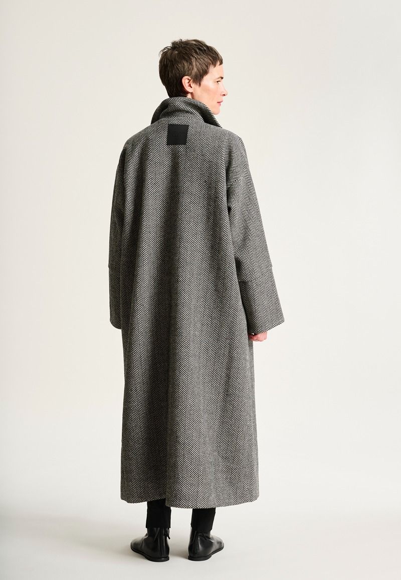 Nishin long coat