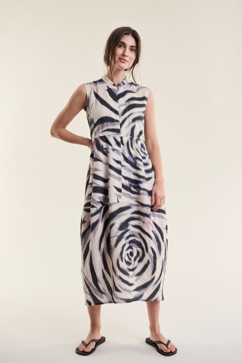 Harukaze ærmeløs kjole