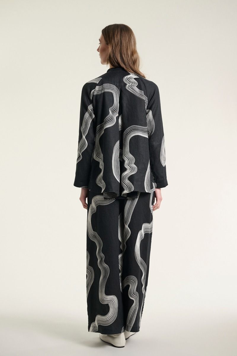 Hikazu raglan jacket