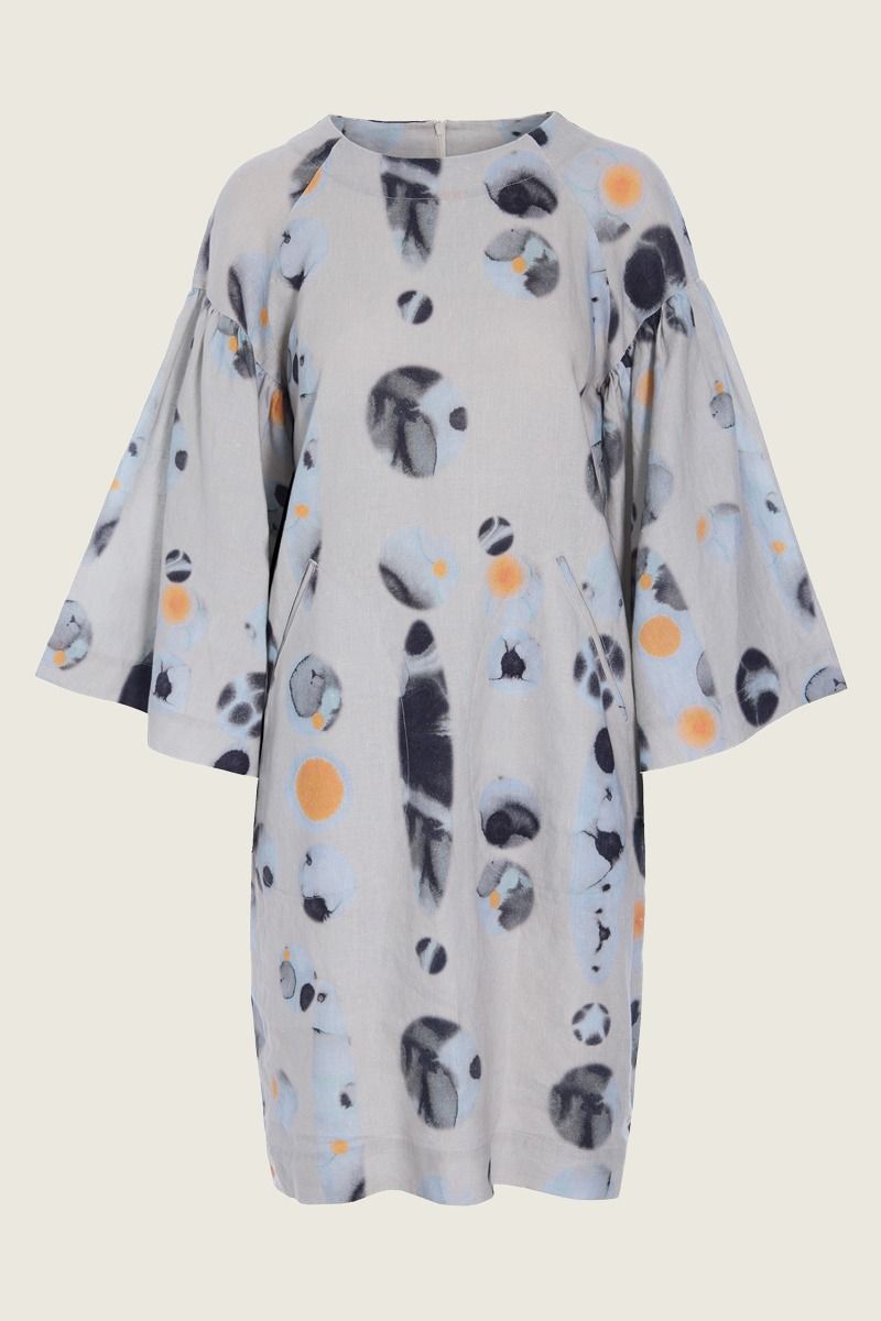 Hikazu raglan dress