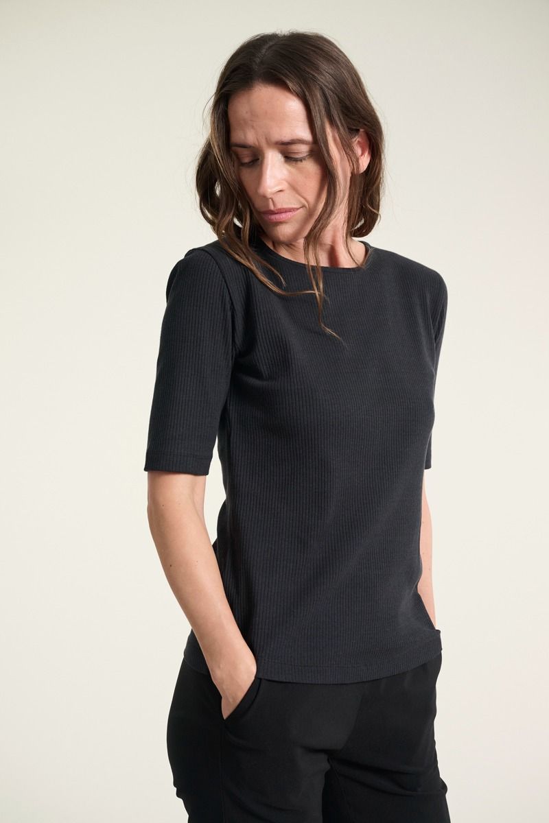 Naibu rib Bluse