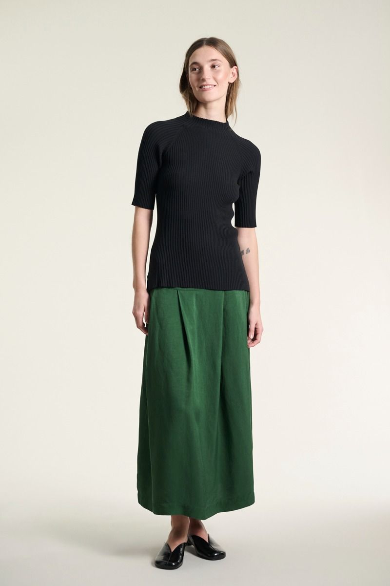 Kumamoto skirt with pleats