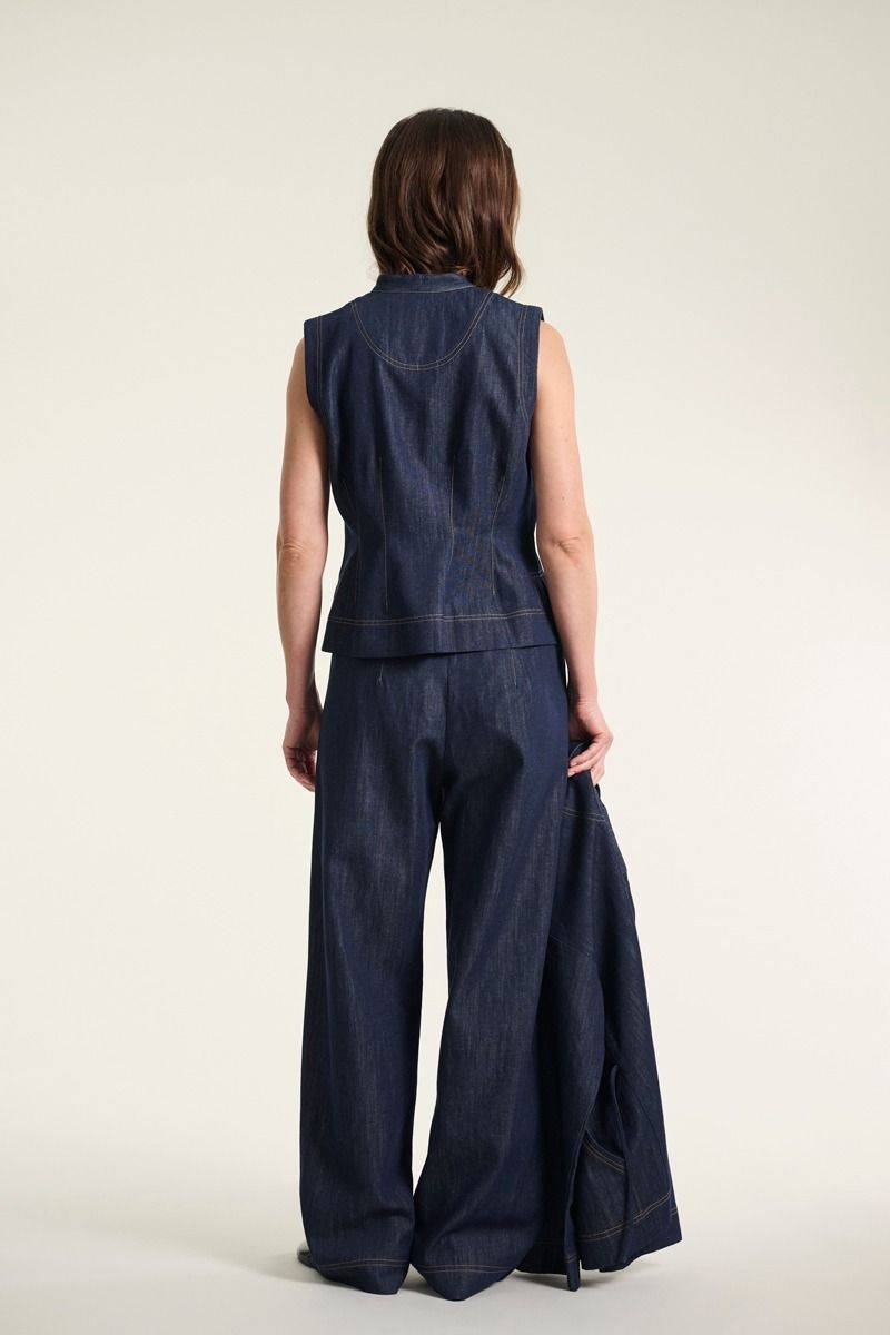 Kurai straight pants