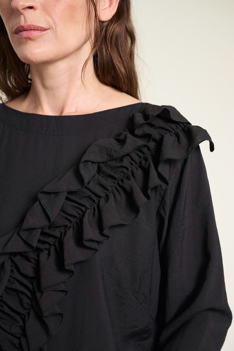 Karu Bluse mit rüschen