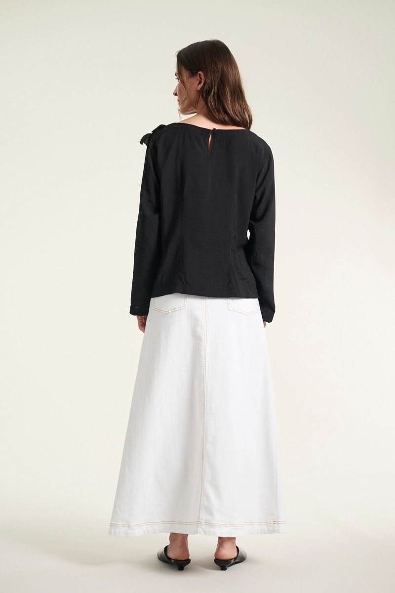 Karu Bluse mit rüschen