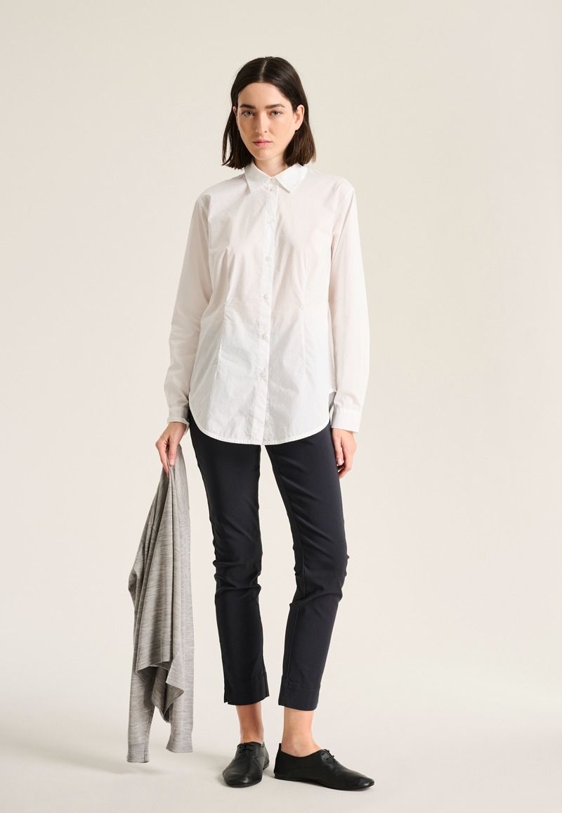 Magic stretch pants with slits