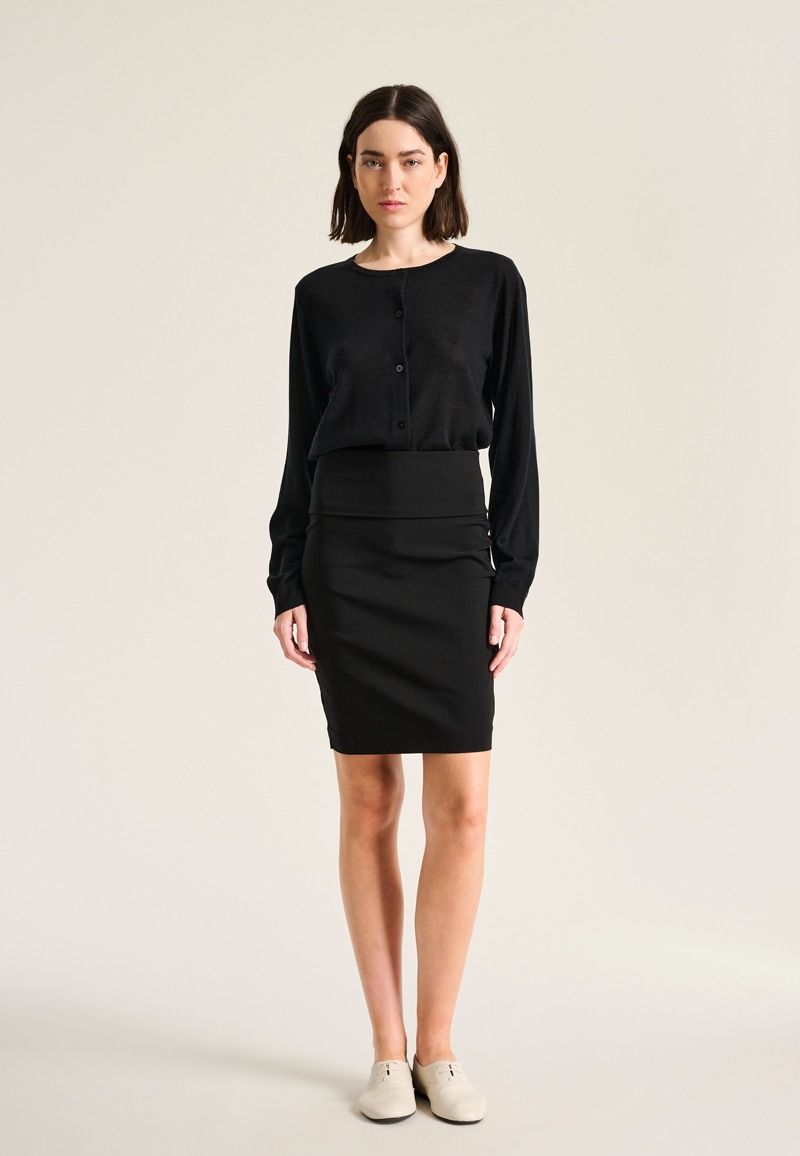 Magic stretch skirt
