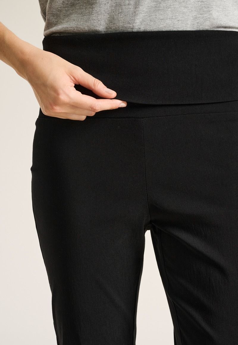 Magic stretch long trousers with slits