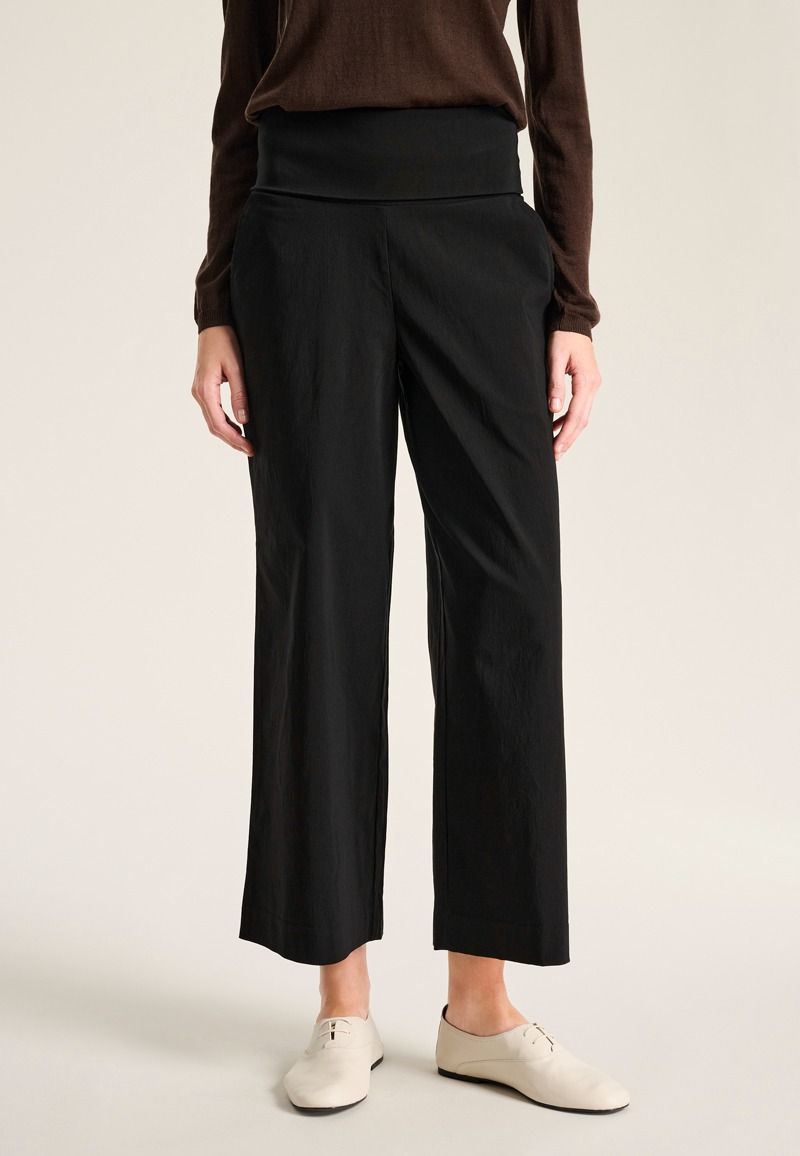 Magic stretch culotte pants