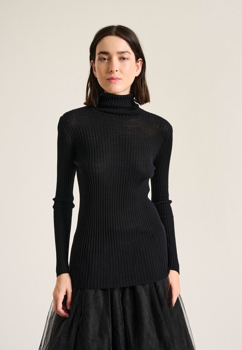 New wool turtleneck pullover