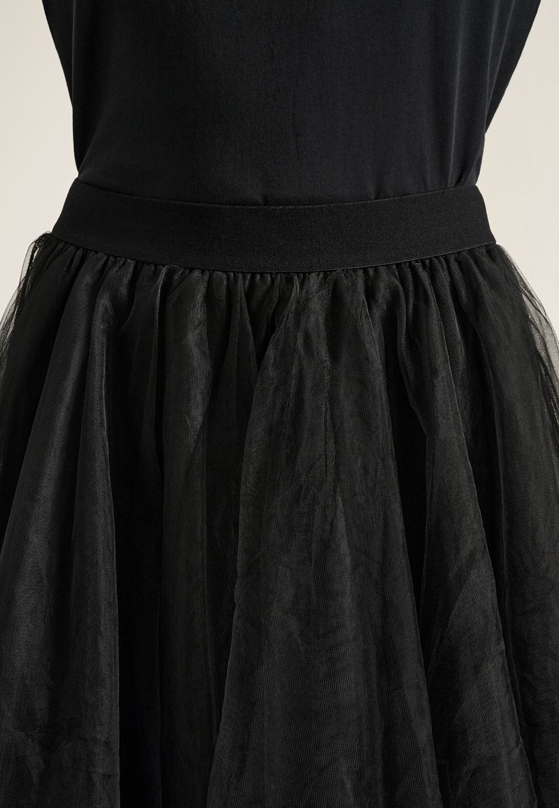 Cirque tulle skirt