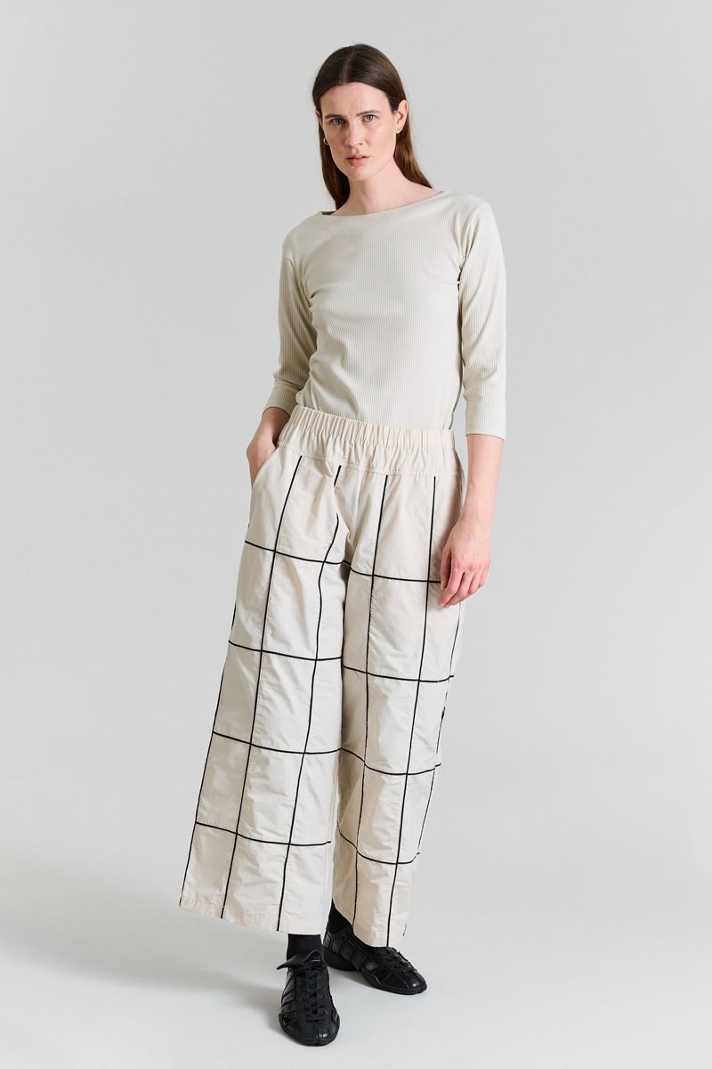 Fukkura poplin byxor med veck