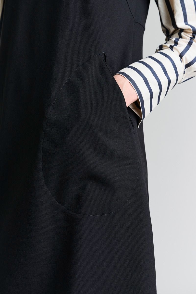 Noru ärmlös klänning