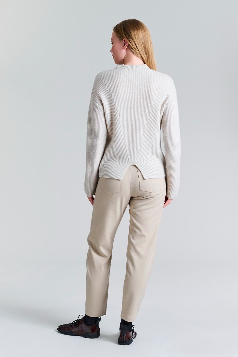 Kebukai Tröja med hög krage