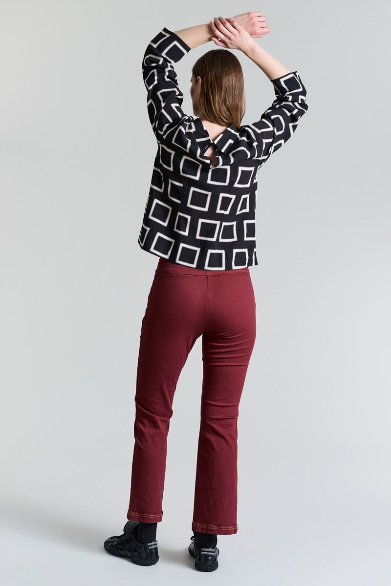 Jinzu Byxor med bootcut