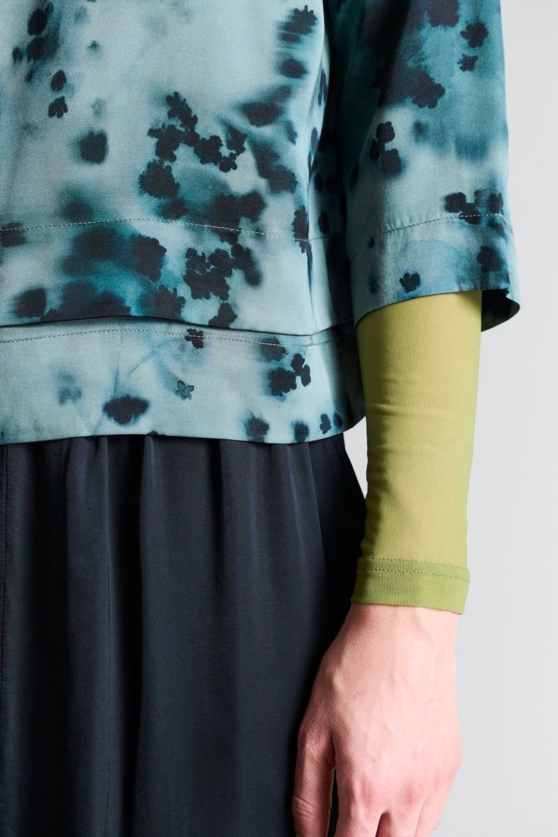 Frozen flowers FSC bluse