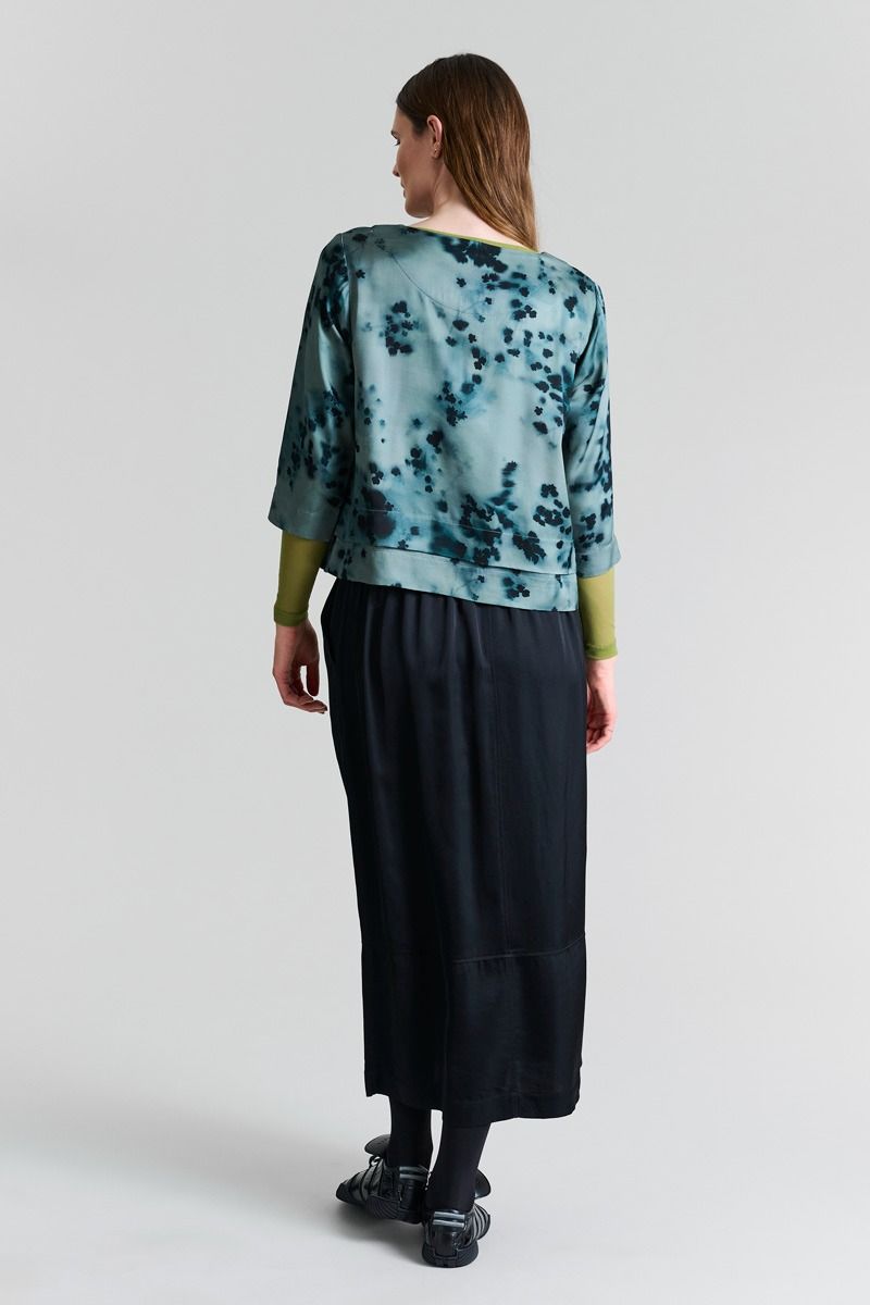 Frozen flowers FSC bluse