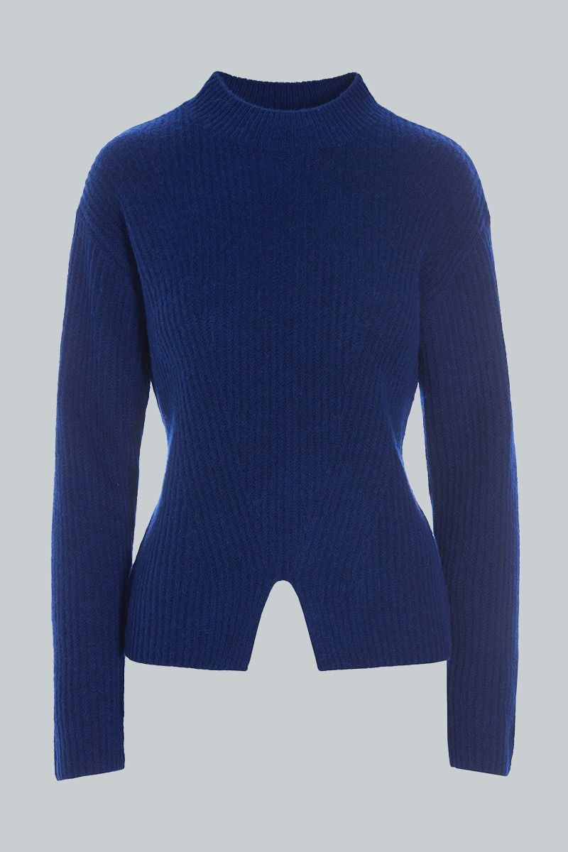 Kebukai High-necked Blouse