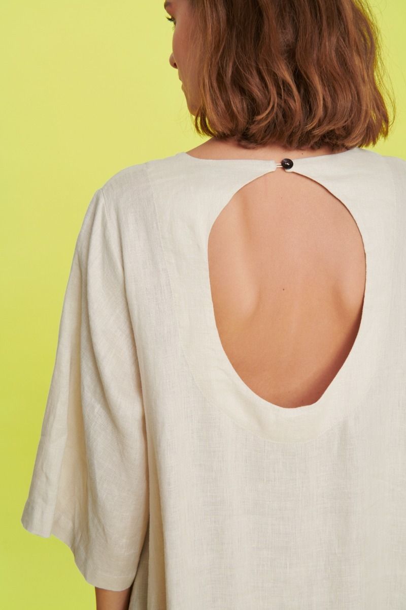 Airy linen klänning