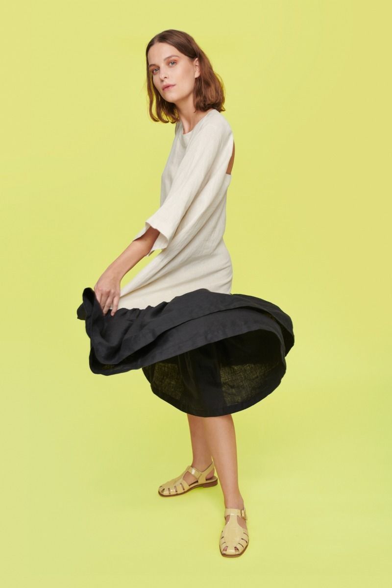 Airy linen klänning