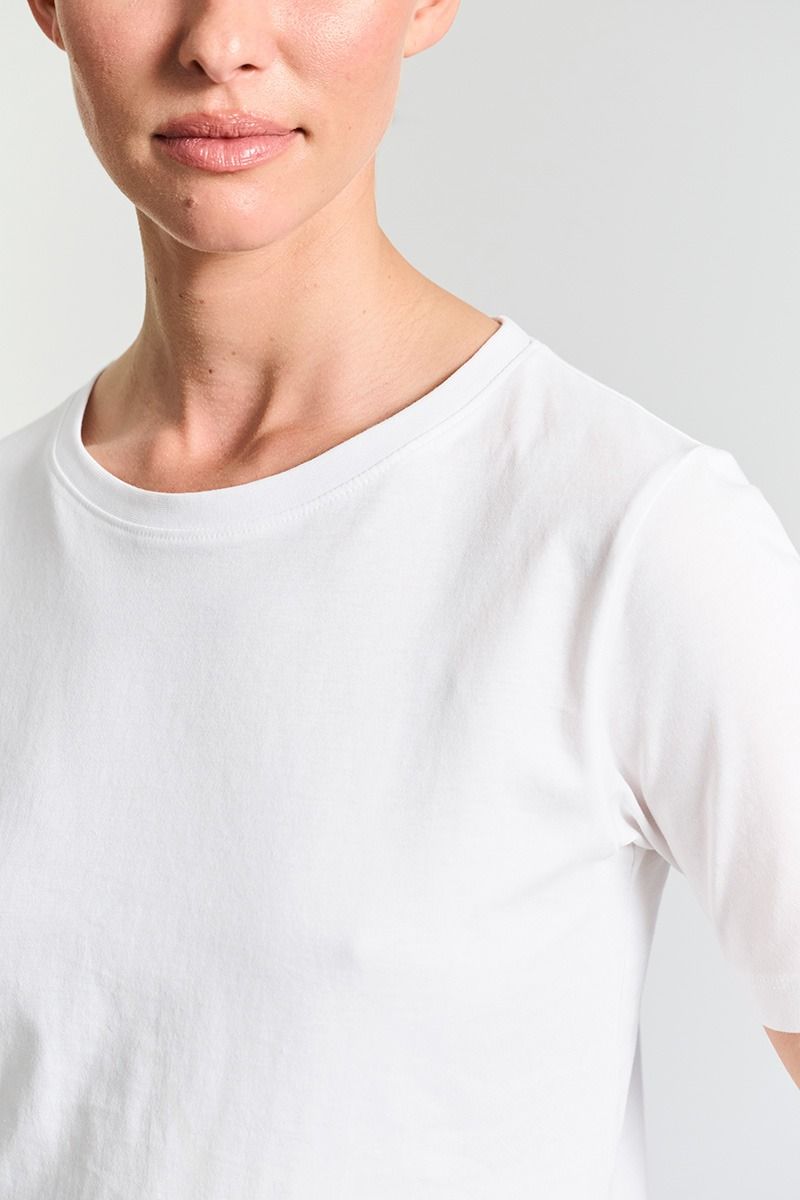 Osaka organic cotton t-shirt