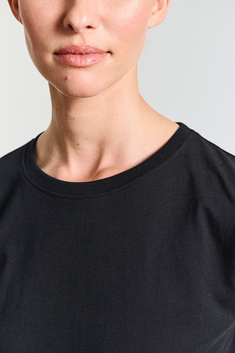 Osaka organic cotton t-shirt