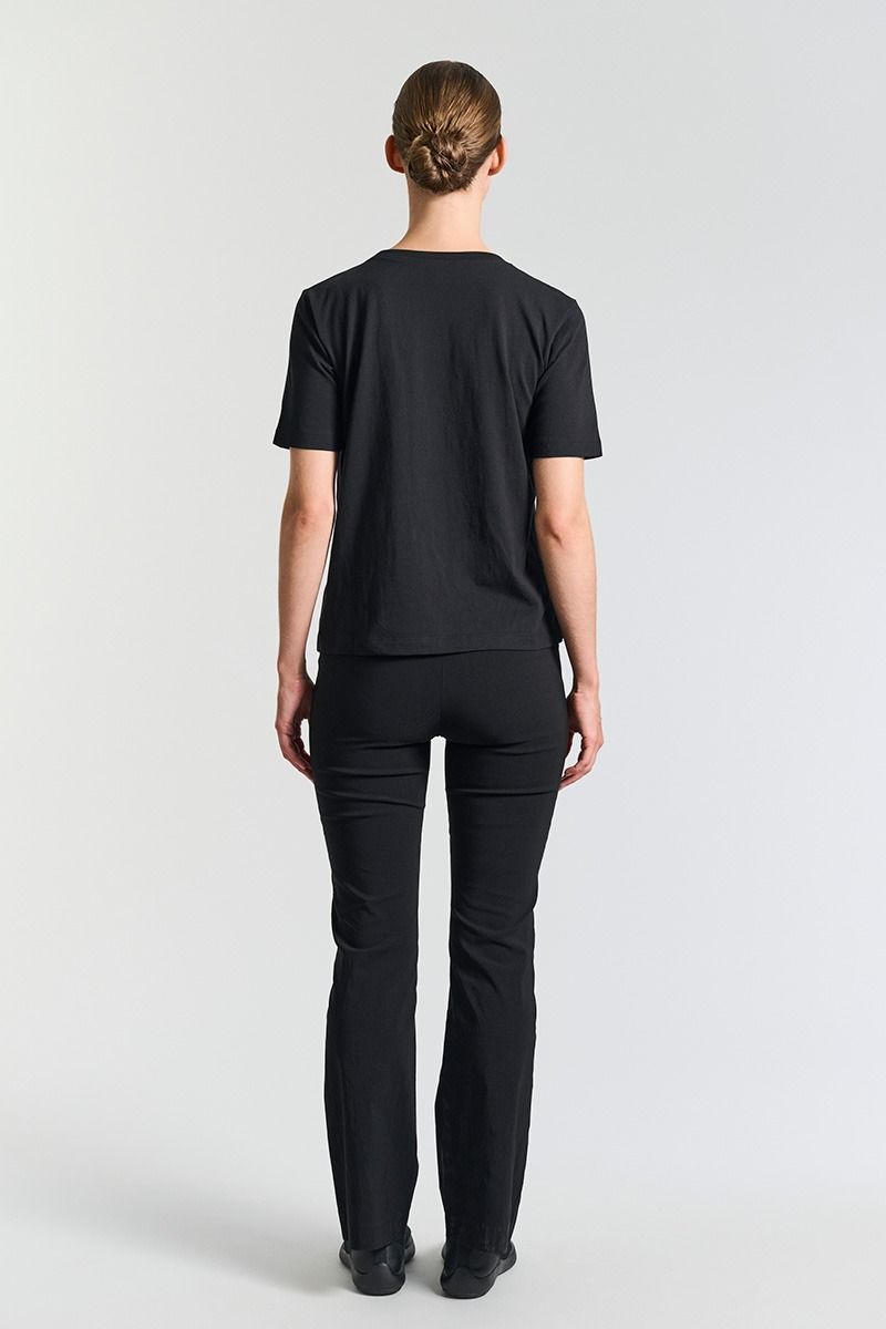 Osaka organic cotton t-shirt