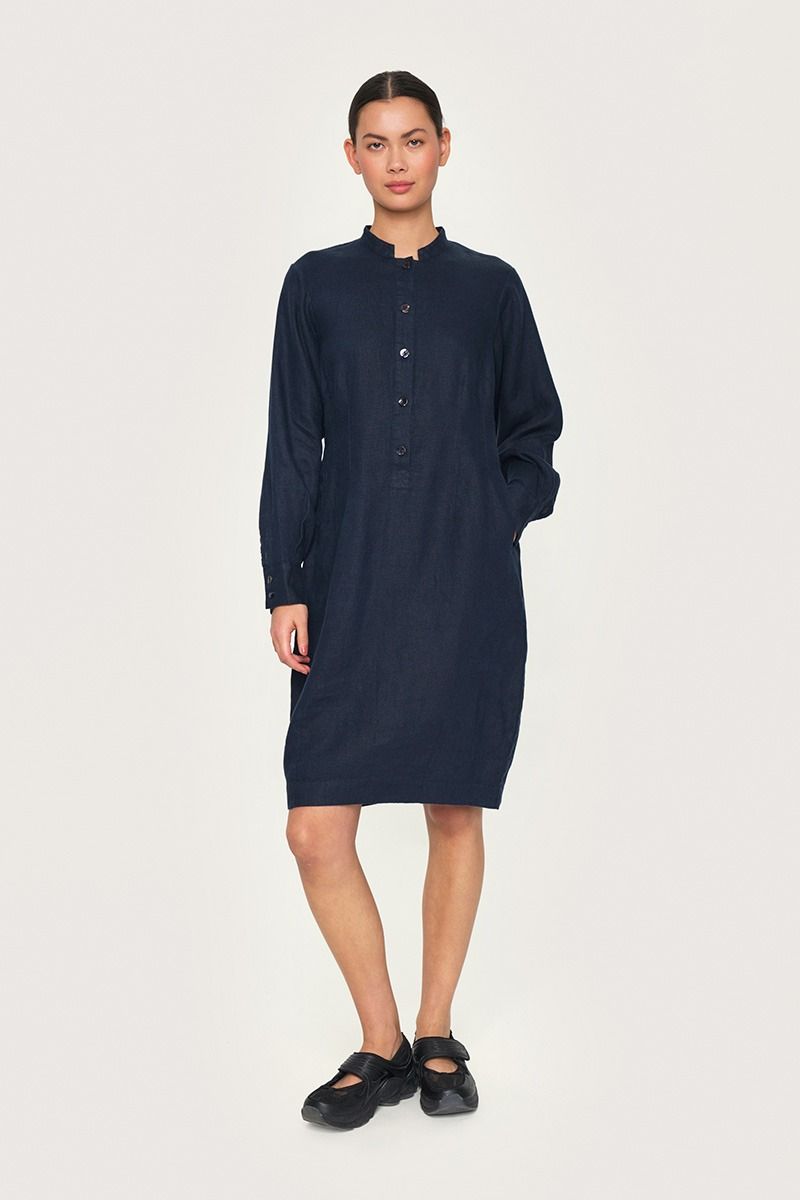 Lazy linen dress