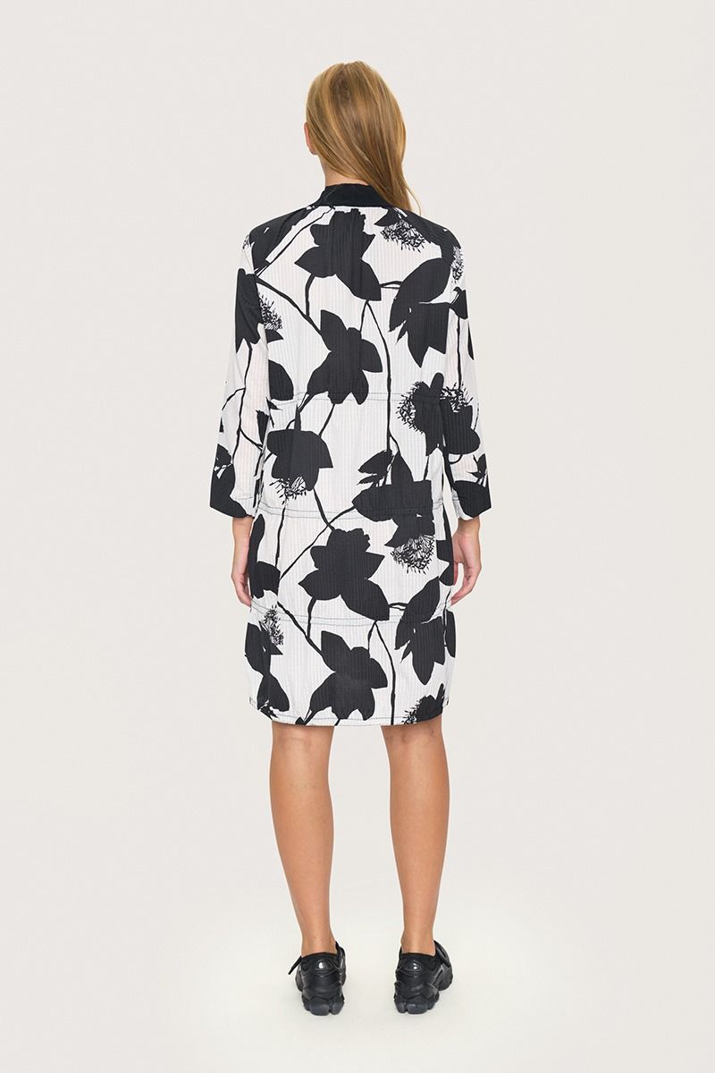 Seersucker bloom klänning med resår