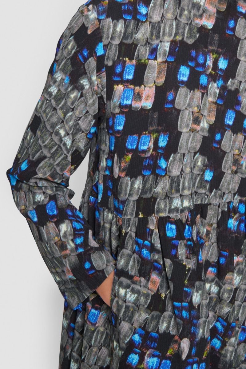 Butterfly zoom højhalset kjole