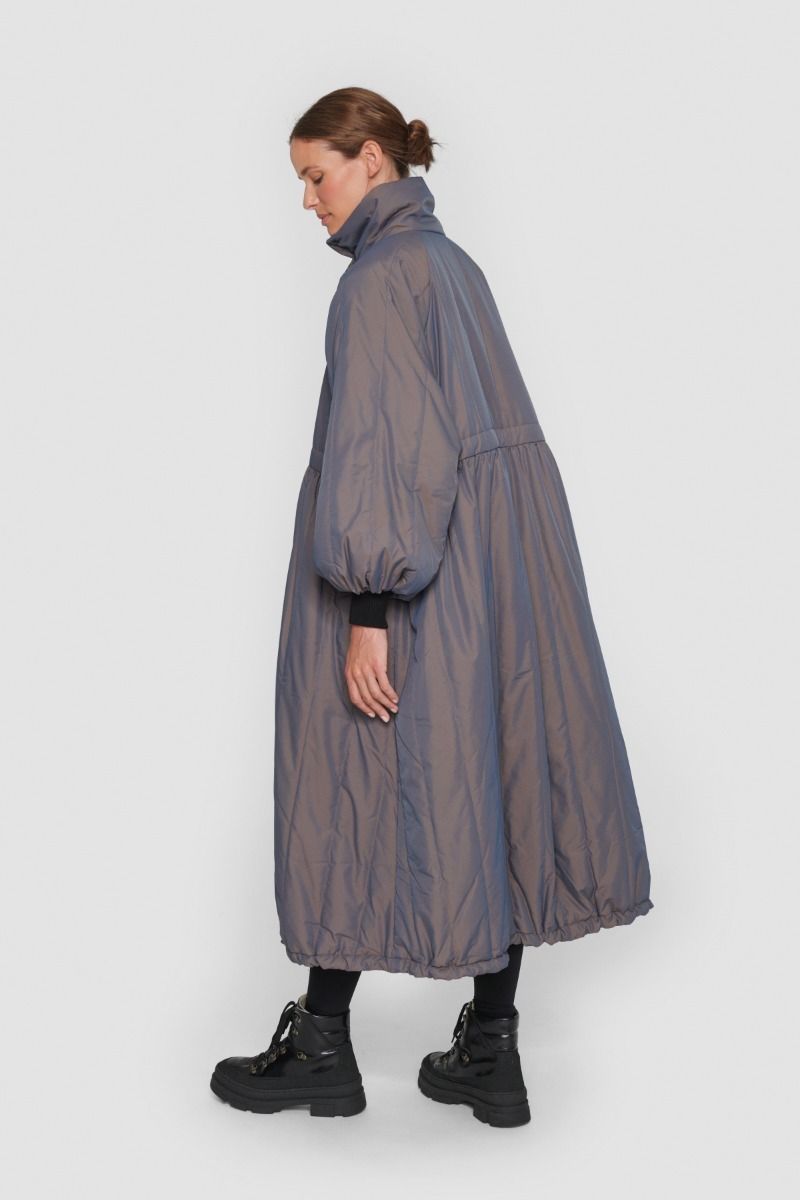 Changeant nylon frakke