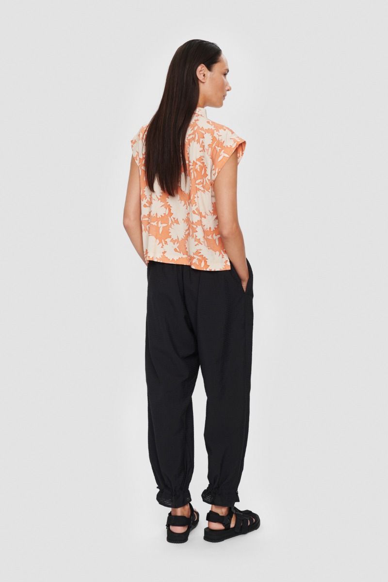 Nami seersucker elastiska byxa