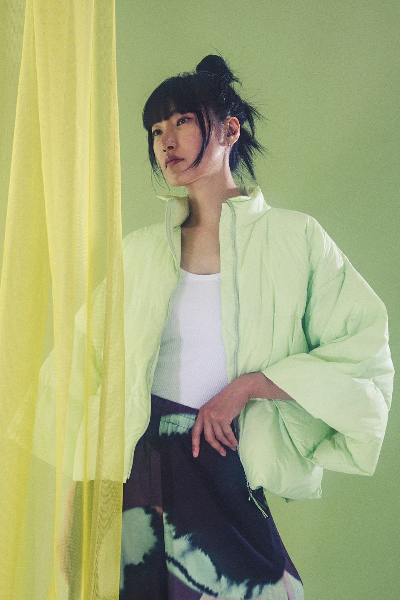 Feather down Jacke mit Kragen