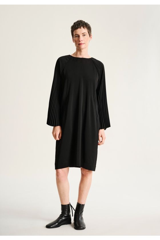 Yume dress with plisse detail