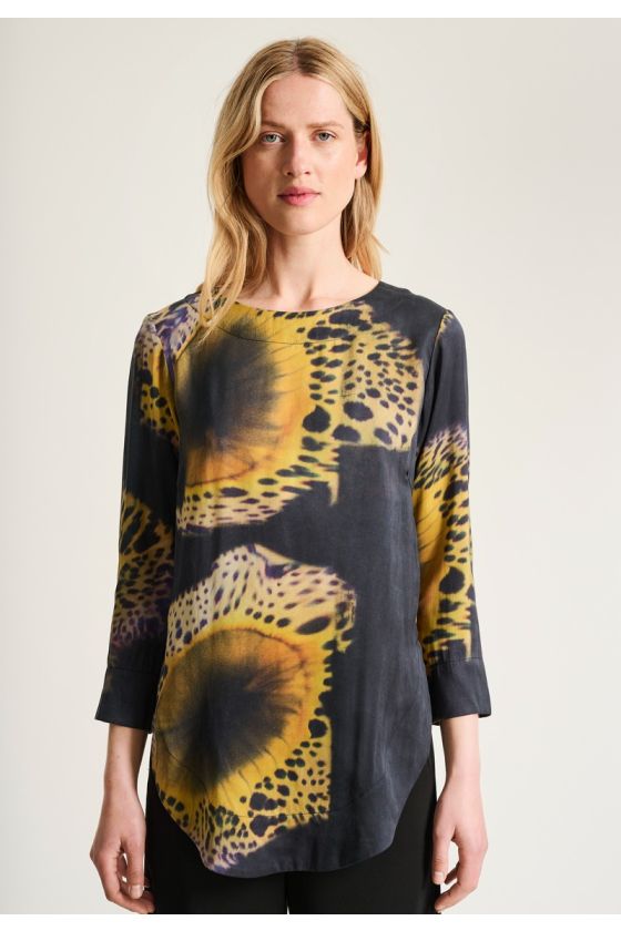 Shinobe blouse with boatneck